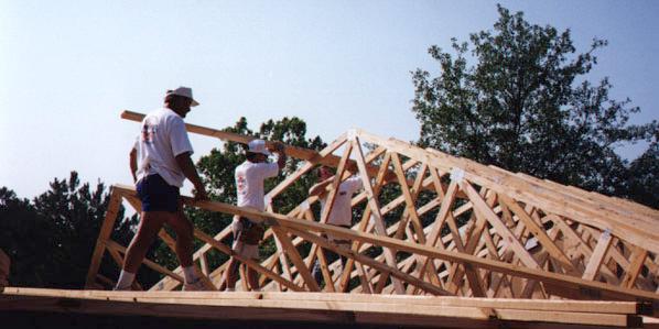 Boozer Trusses being installed by The Component Team